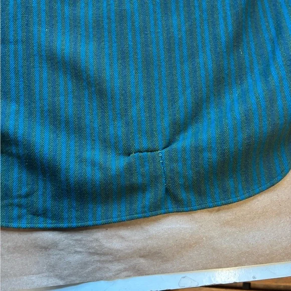 Vintage Pendleton wool button up over shirt, used good condition - Picture 4 of 8